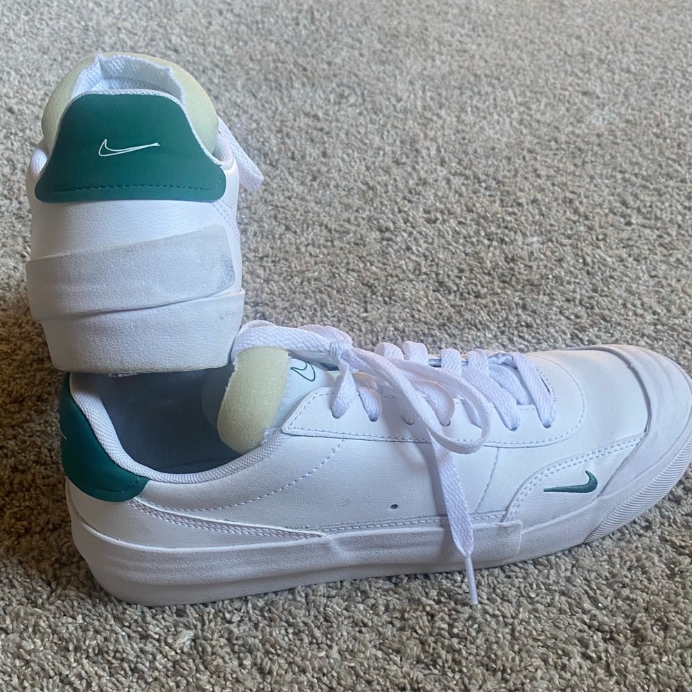 Nike Drop Top